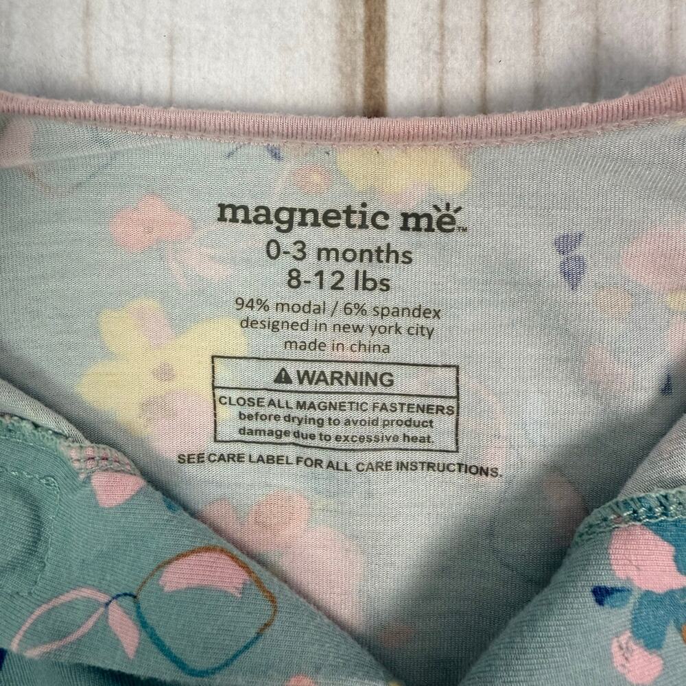 Magnetic Me Baby Girls Footed Pajamas Notting Hill Print Sleepwear 0-3 Months - Picture 3 of 3